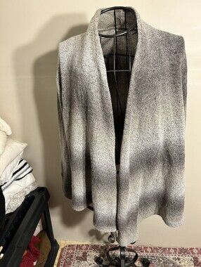 knit size  PL large petite womens sweater  cardigan  gray coat  coverup